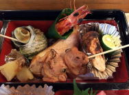 南千住　寿司　ランチ　おすすめ　美味しい　鮓三亀　すし　ちらし　にぎり　穴子　荒川　弁当　料理
